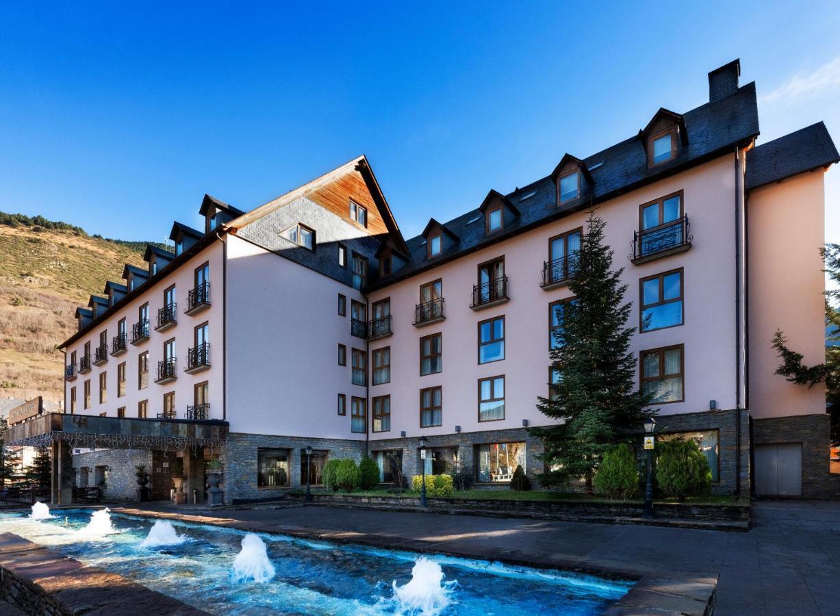 Hotel Vielha Val D'Aran, Affiliated By Melia Eksteriør bilde